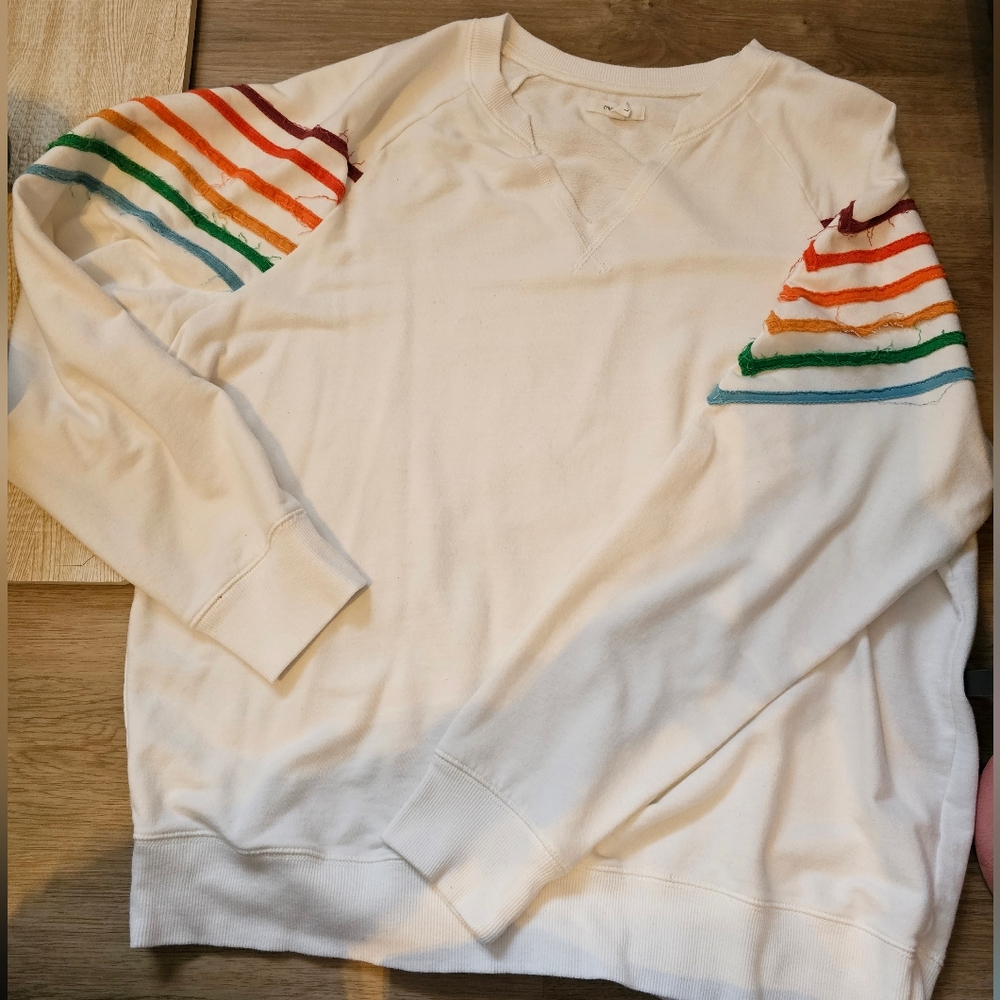 Women's Large Maurice's
